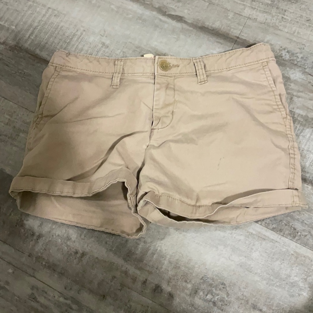 Girls khaki shorts